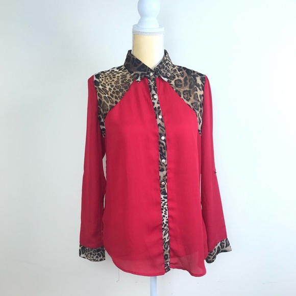 Day & Night | Sheer Button Down Shirt - Picture 4 of 11